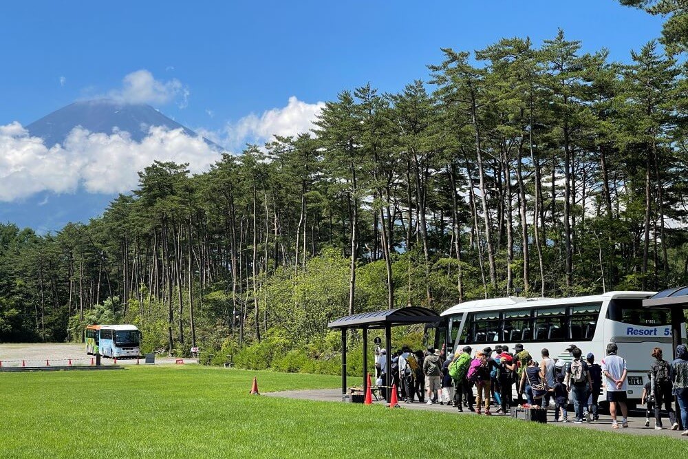 富士スバルラインで富士山五合目へ 登山や観光を楽しもう 観光 イベント Fuji Cango 地元スタッフが教える富士山 河口湖 富士五湖観光ガイド