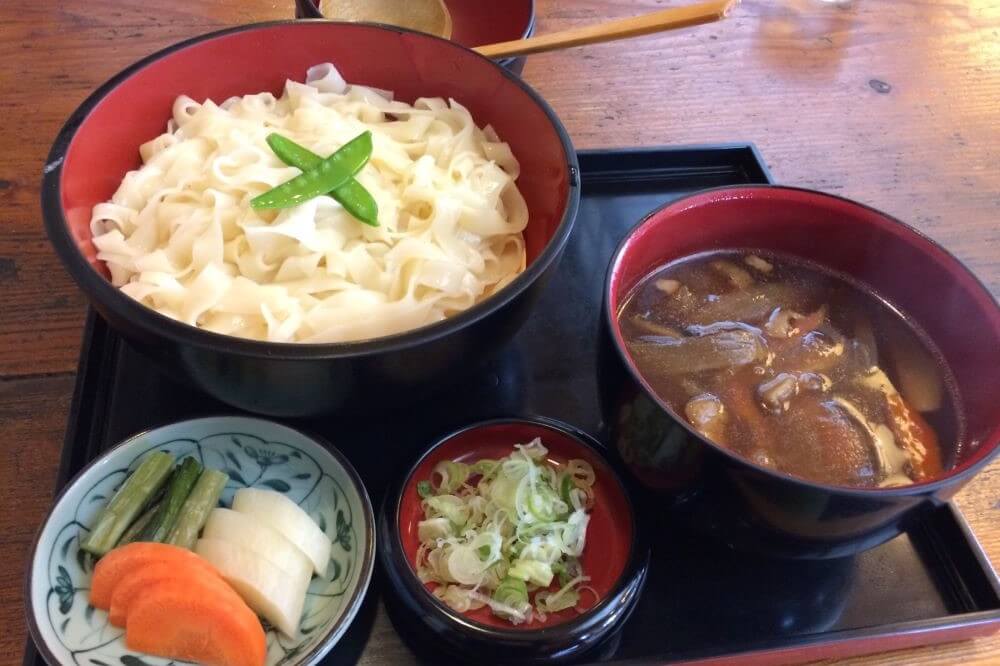 河口湖 ショップ ほうとう 鍋